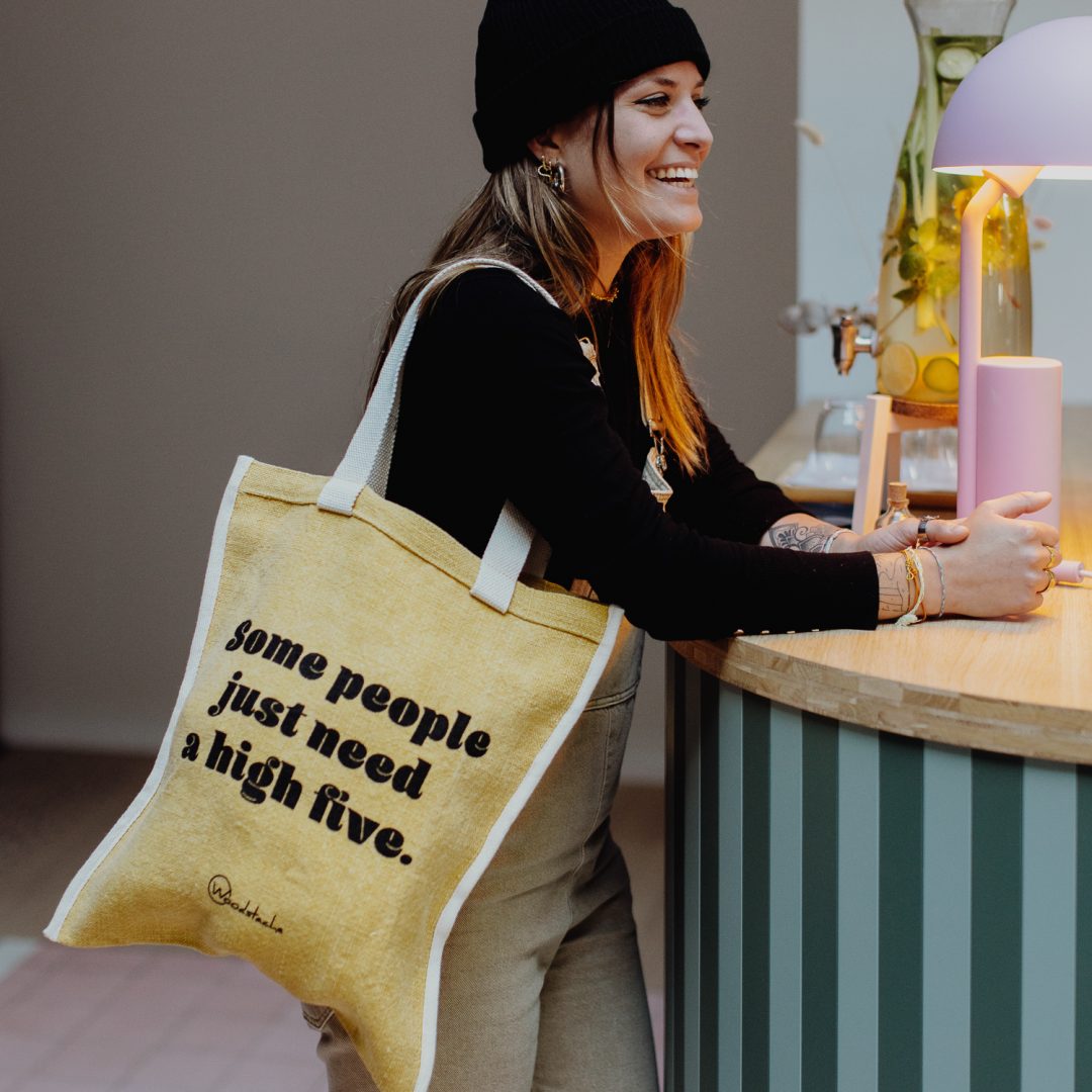 Expensive tote bag outlet