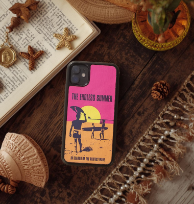Coque en bois naturel Premium THE ENDLESS SUMMER - Protection iPhone MagSafe