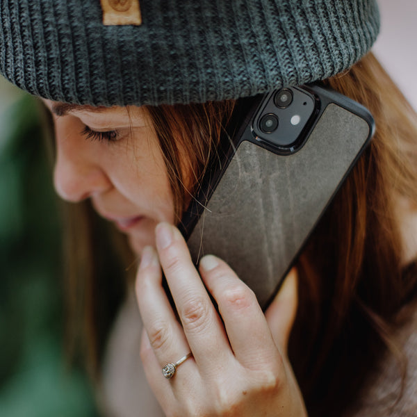 Coque Iphone en Pierre Black Bean