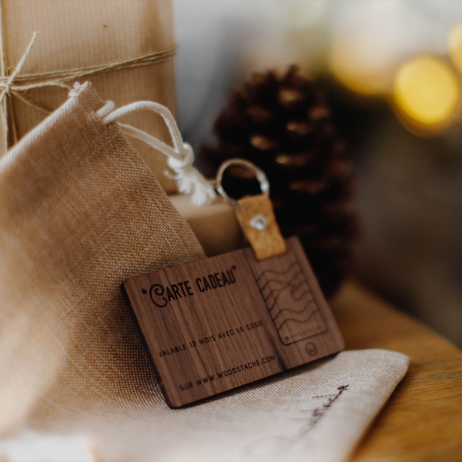 Carte Cadeau Porte-clef en bois