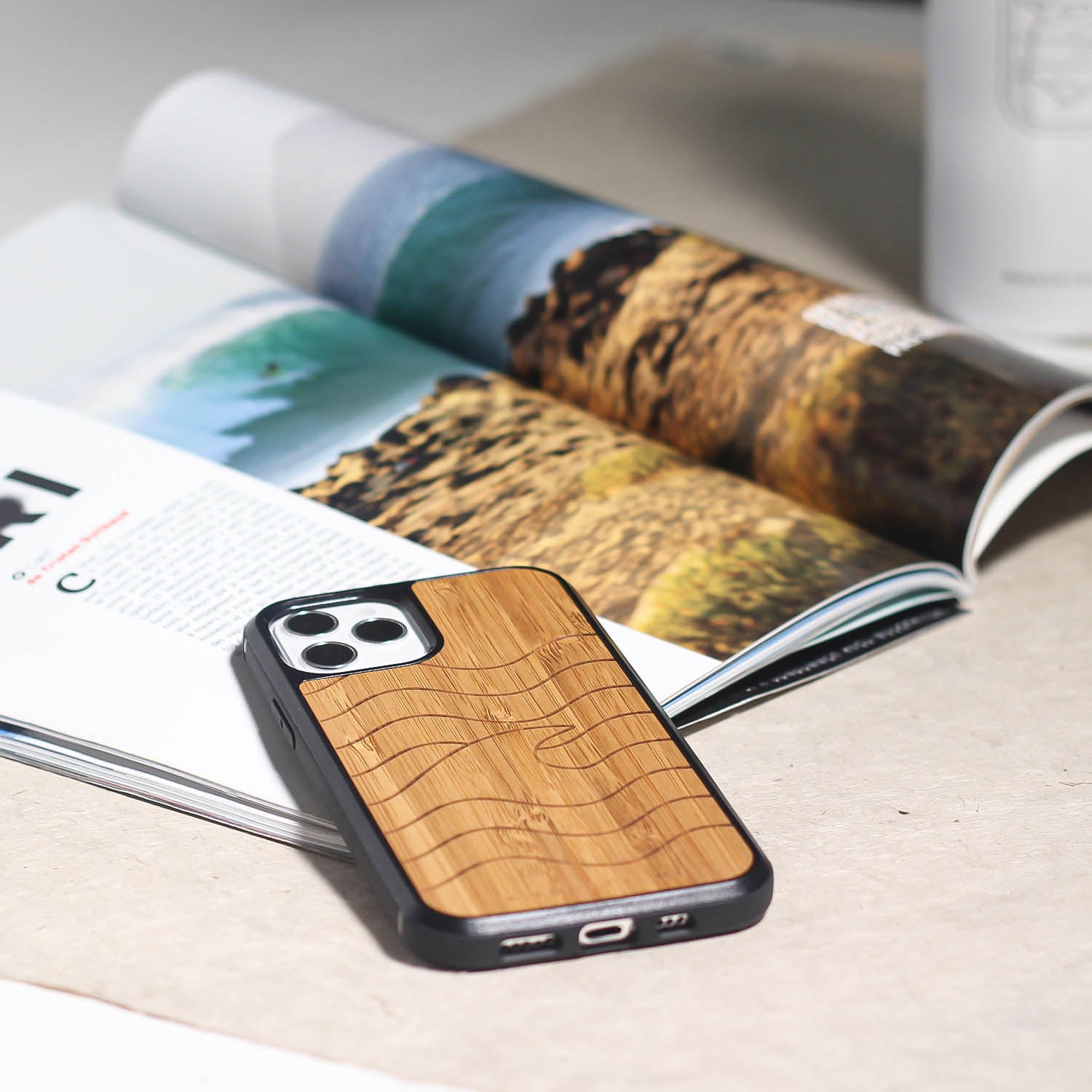 Coque en bois de bambou iPhone vague