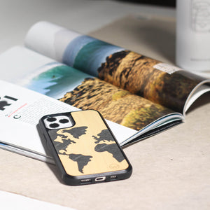 coque en bois de sycomore et pierre Map Monde