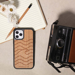 Coque en bois naturel Premium VAGUE - Protection iPhone MagSafe