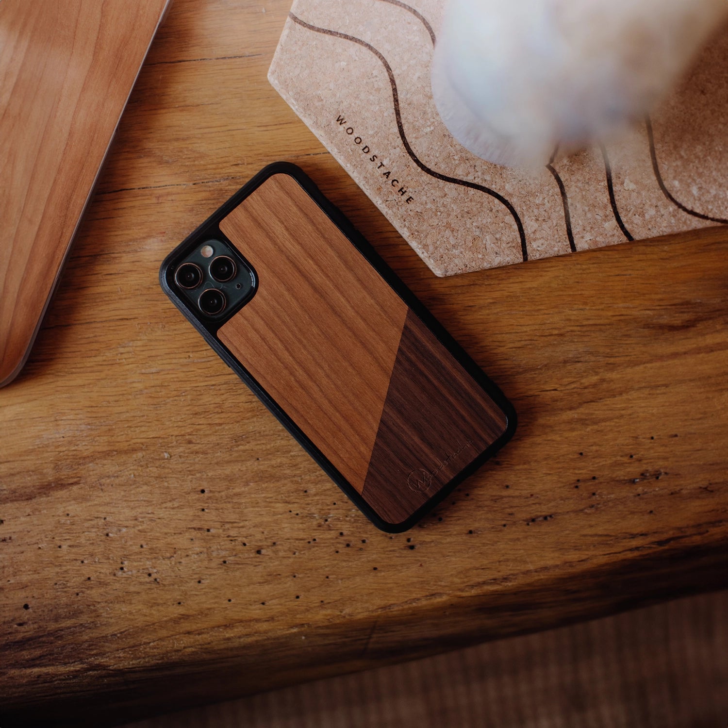 Coque iPhone en bois DUAL