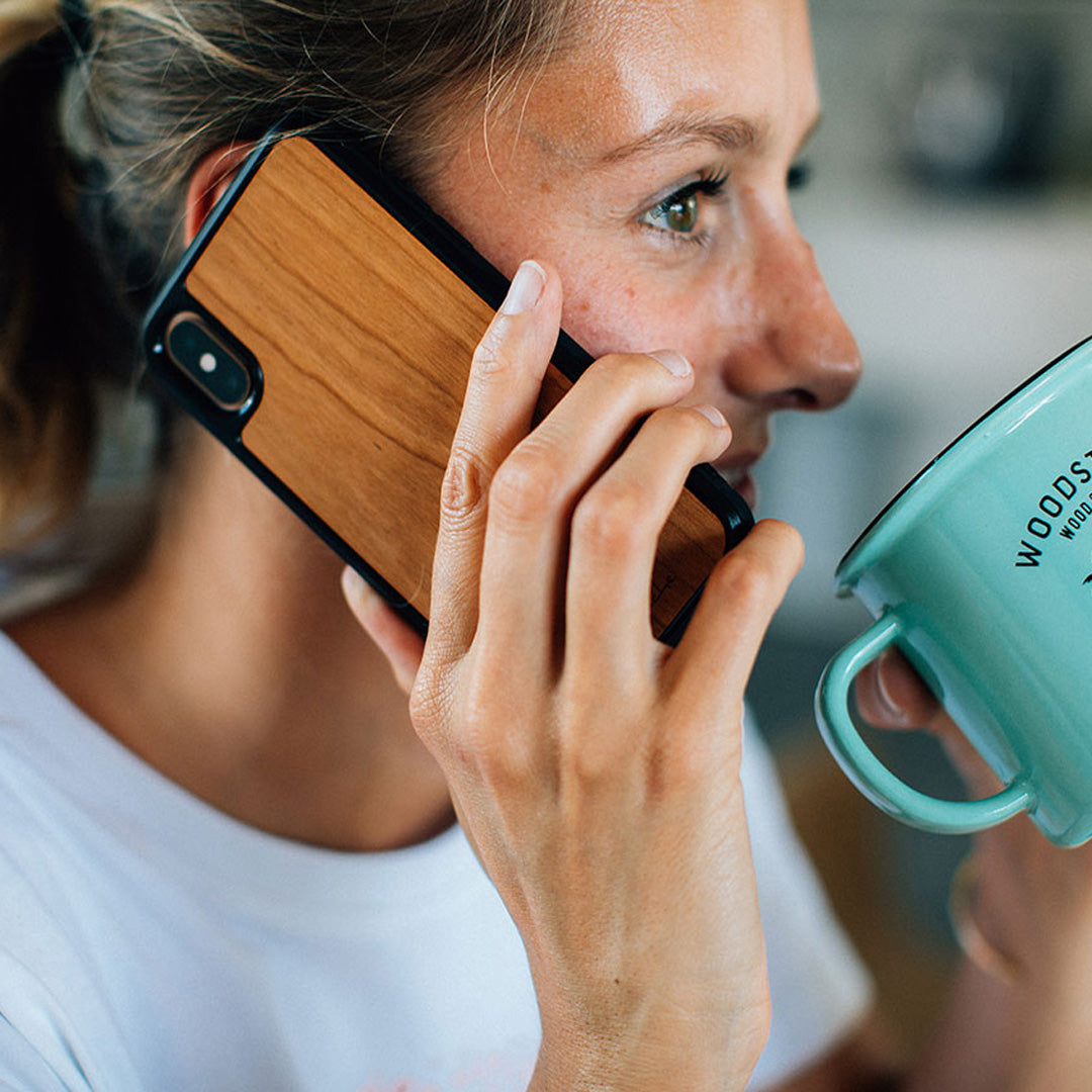 Coque Wood en bois de merisier