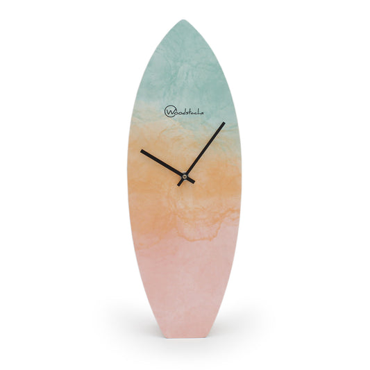 Horloge surf en bois Tye and die