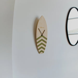 Horloge Surf en bois REEF KAKI