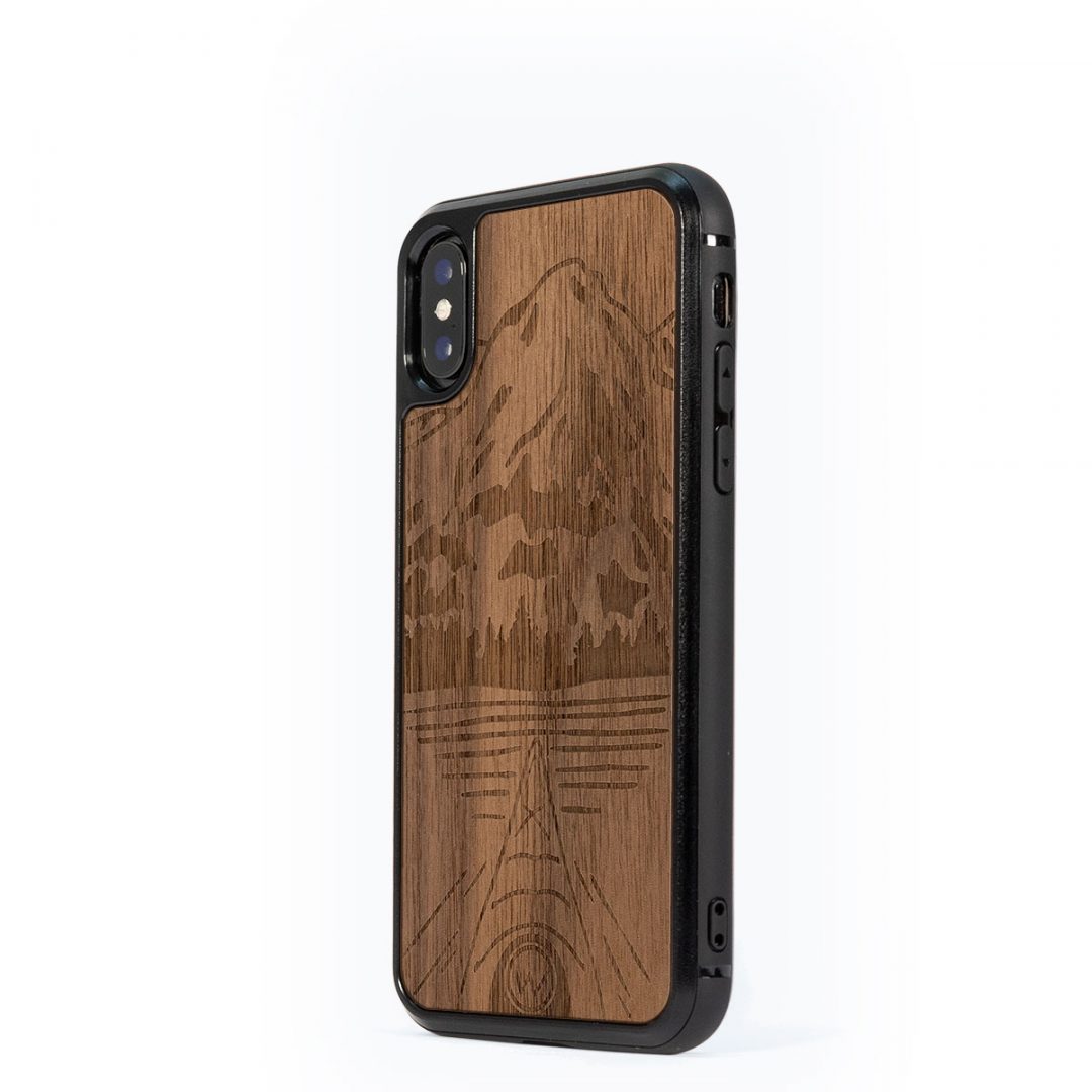 coque iPhone en bois