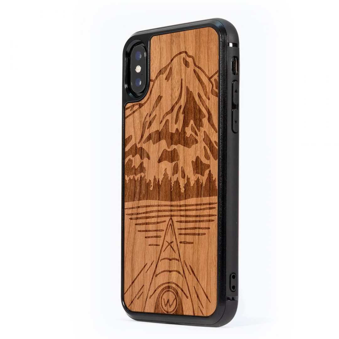coque iPhone en bois