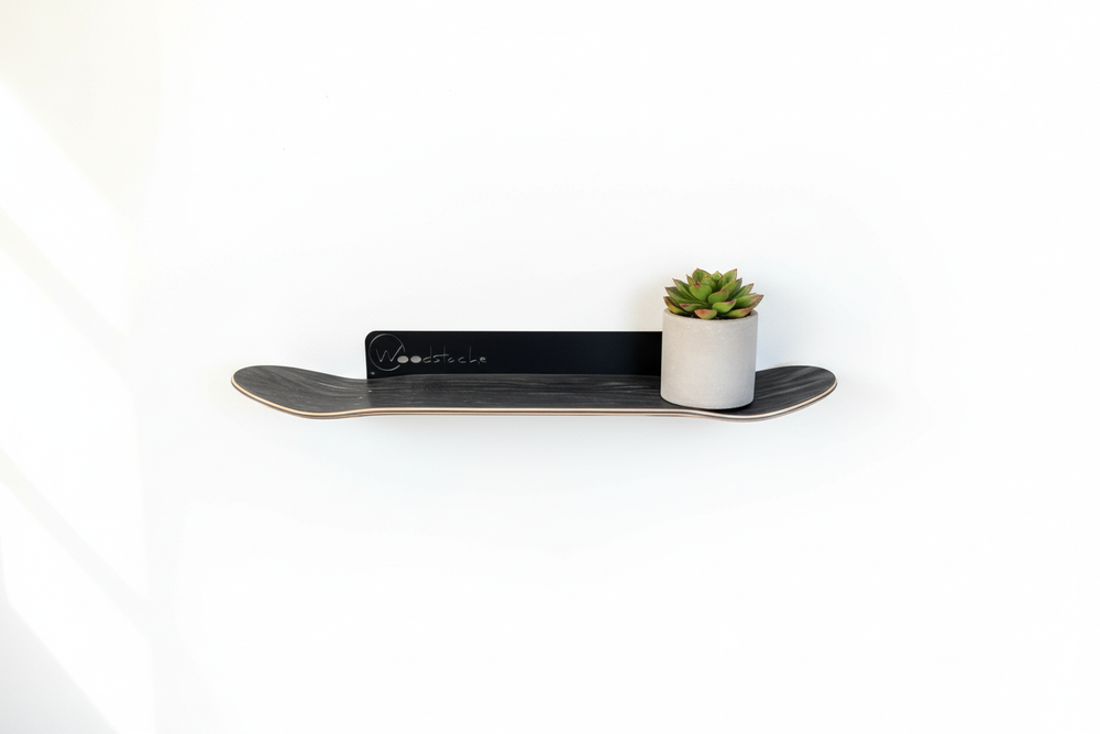 Étagère skate black - pot design