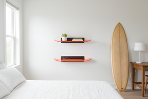 Étagères skate orange Woodstache - Chambre ado minimaliste