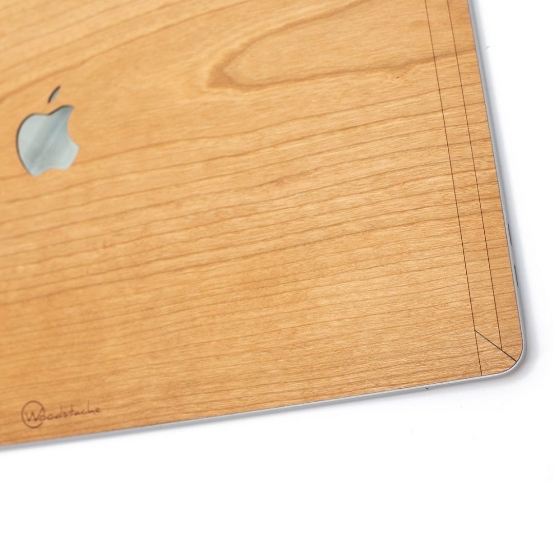 cover MacBook bois woodstache merisier